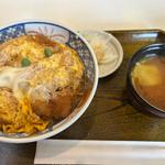 ロースカツ丼