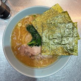 箕輪家ラーメン(ラーメン箕輪家 中野旗艦店)