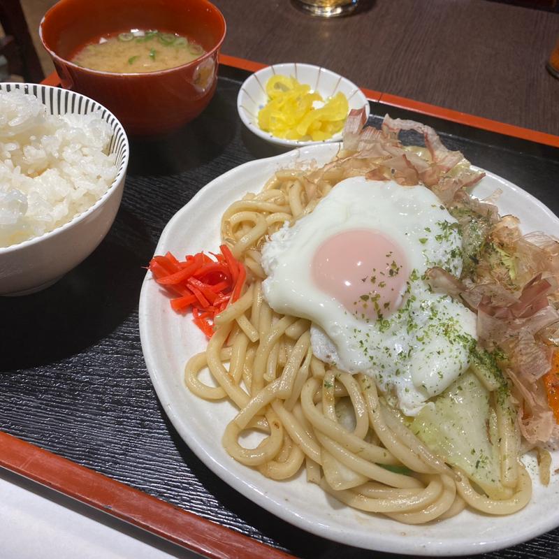 焼うどん定食(いづつ)