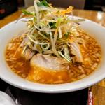 8種野菜のポカポカ味噌ラーメン