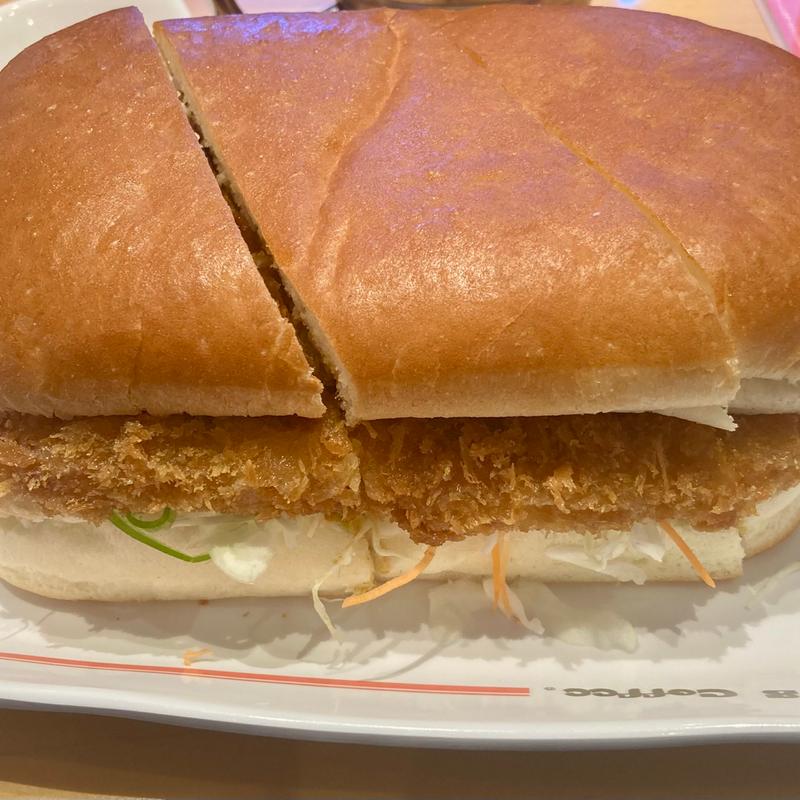 カツカリーパン(コメダ珈琲店 イオン久里浜店)
