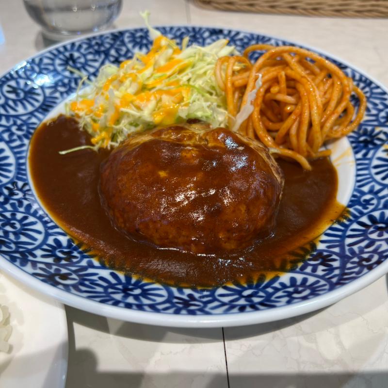 デミグラスハンバーグ定食(洋食喫茶 小山)