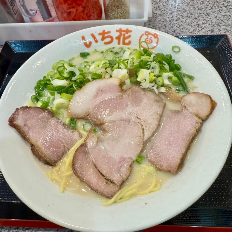 博多長浜ラーメン(博多長浜ラーメン いち花)