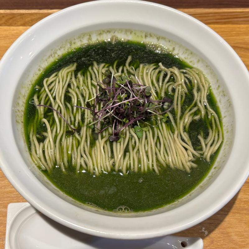 ニラ煮干ソバ(NIBOSHIMANIA（ニボシマニア）)