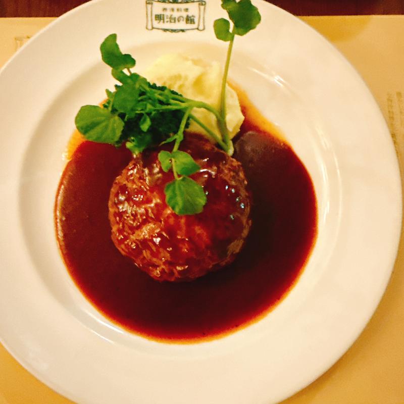 ビーフハンバーグ(明治の館 （メイジノヤカタ）)
