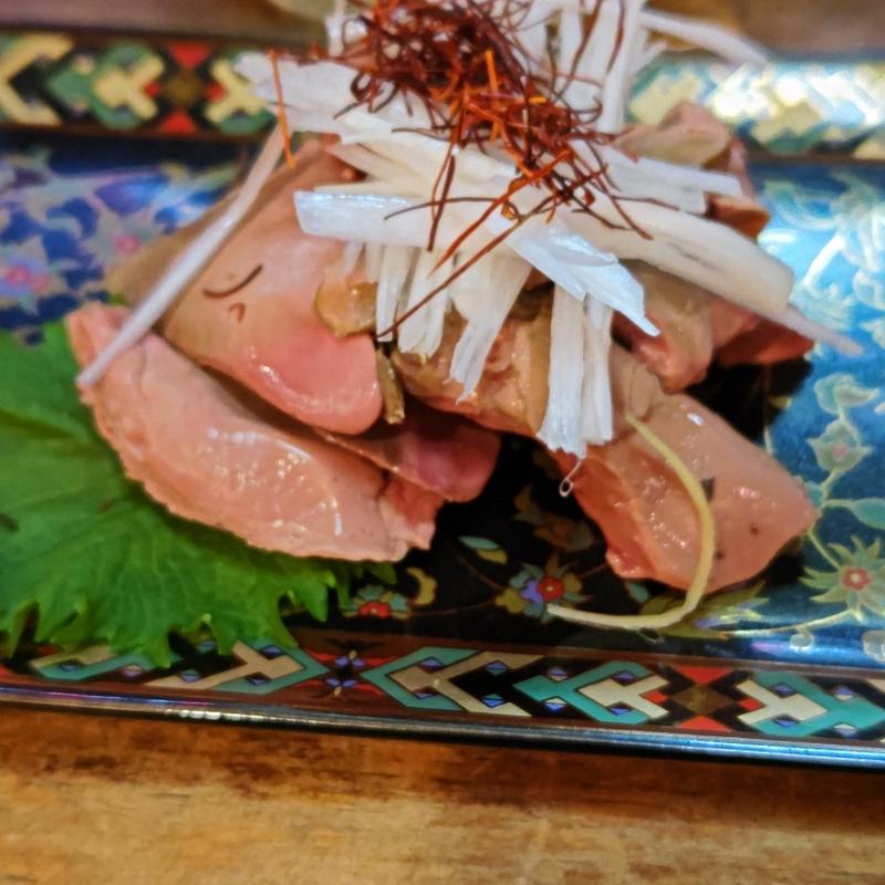 白レバー刺し(串焼きこはる たべもの横丁店)