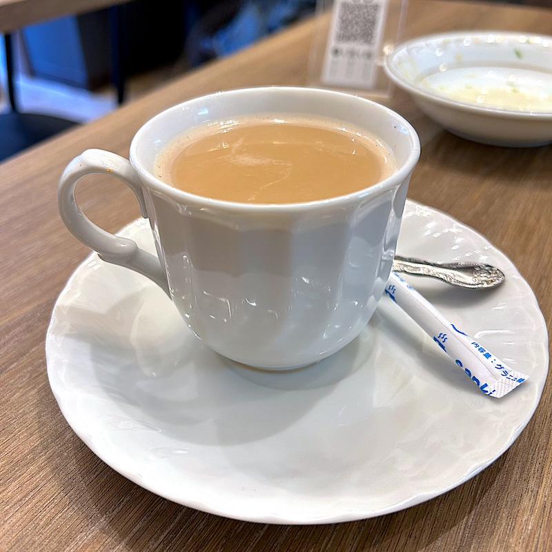 ホットチャイ(Rama's Bridge Restaurant & Bar)