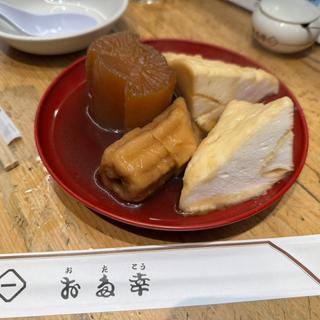 ちくわぶ・大根・はんぺん(お多幸 新宿店)