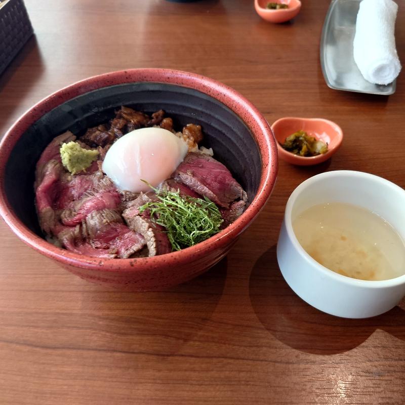 赤牛丼(あか牛Dining yoka-yoka)