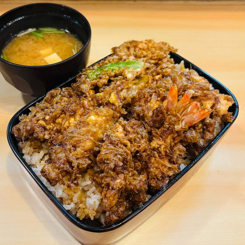 天重（えび、キス、いか）(千束いせや)