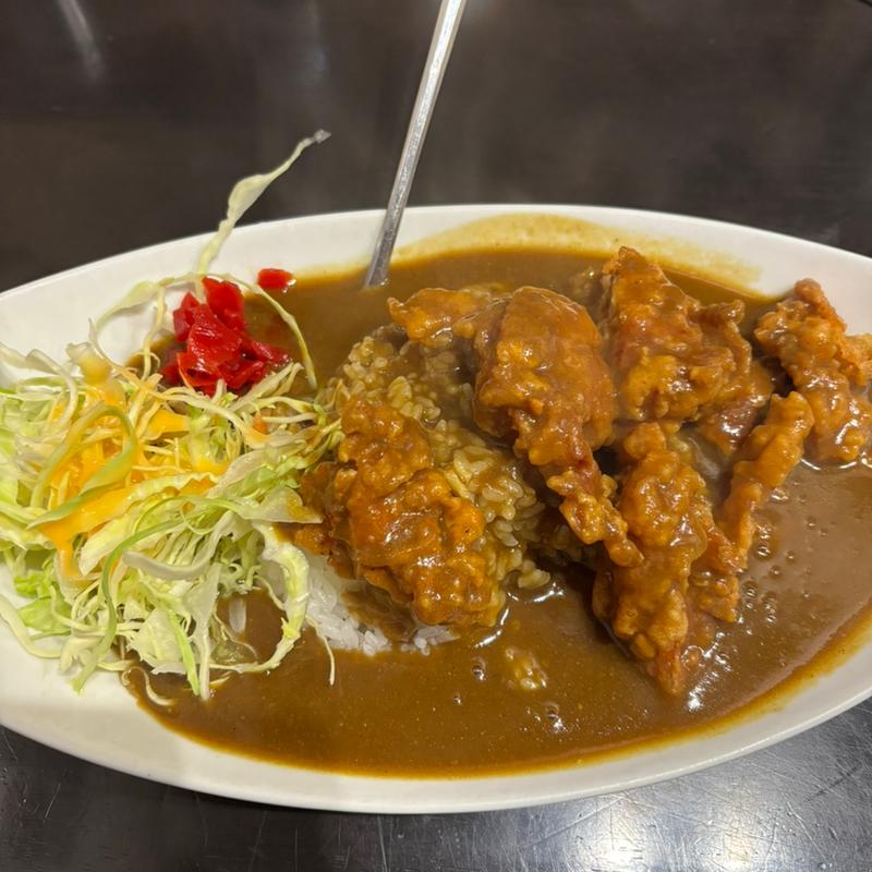 唐揚げカレー(めし処 味道園)