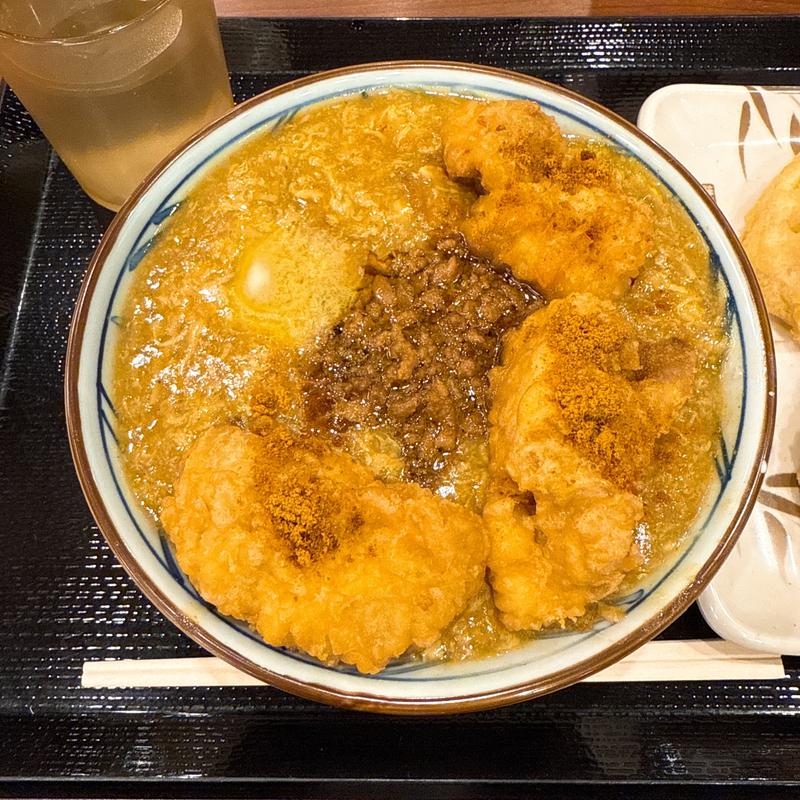 鶏天ふわ玉カレーうどん(丸亀製麺 大宮すずらん通り店)