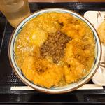 鶏天ふわ玉カレーうどん(丸亀製麺 大宮すずらん通り店)