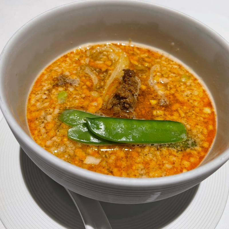 名物】担々麺(頤和園 霞が関店)