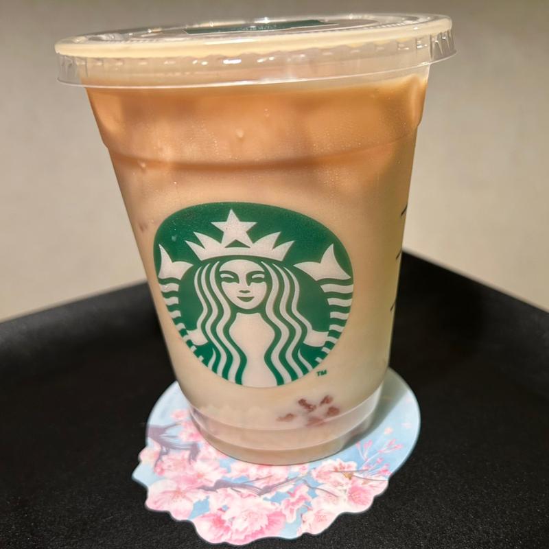 ほうじ茶 & クラシックティーラテ 桜わらびもち入りgrande(スターバックスコーヒー くずは美咲店 （STARBUCKS COFFEE）)
