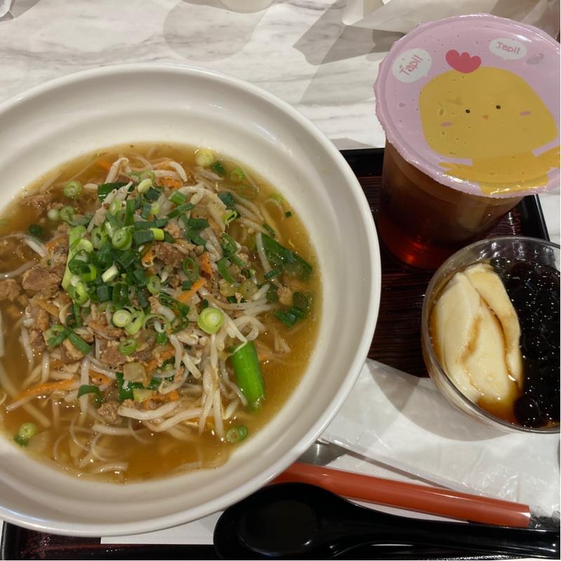 スープビーフン(台北茶房)