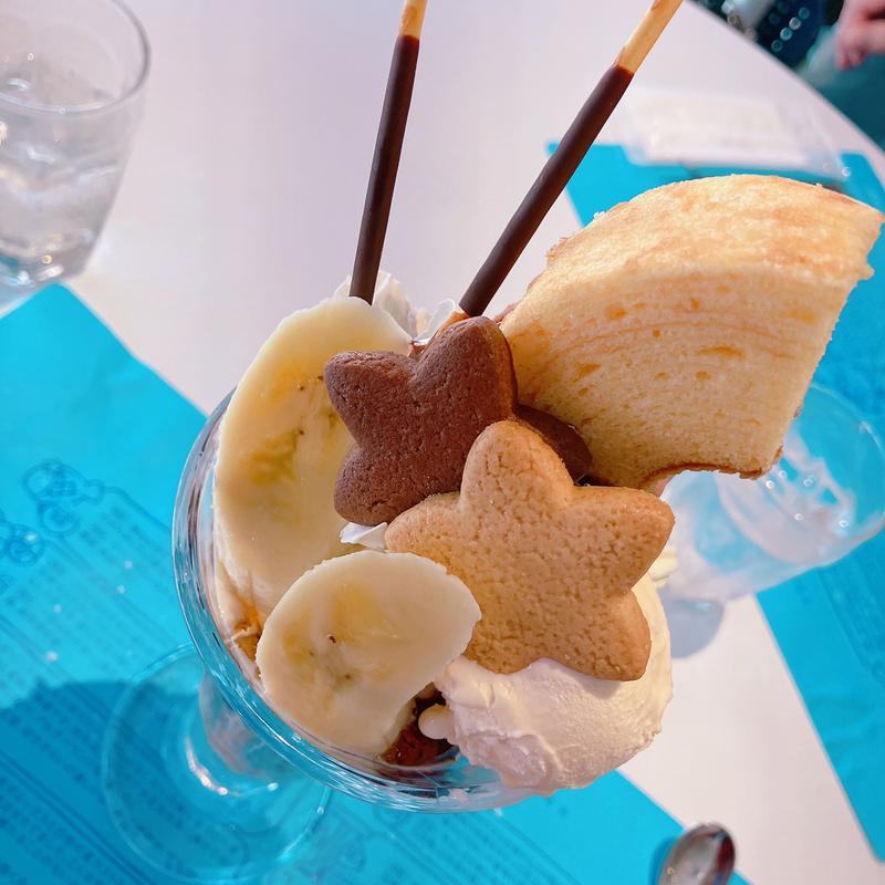 山羊座(パフェテラス ミルキーウェイ)