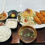牡蠣フライ定食