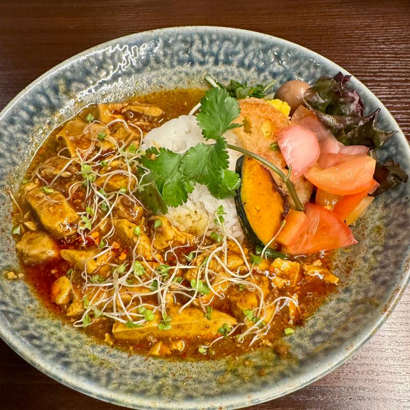 四川麻婆カリイ(大衆中遊華食堂 八戒)