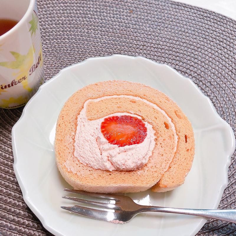 あまおうみるくロール(ARROW TREE 阪神梅田店 （アローツリー）)