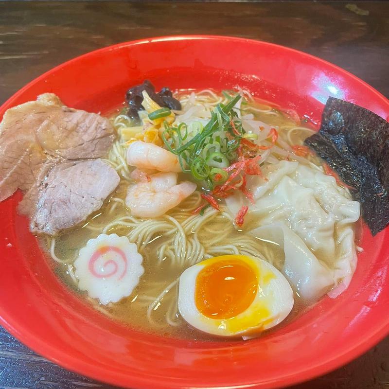 海老ワンタン麺(憩い麺場 海老はる)