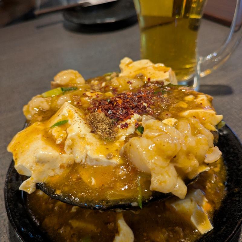 ホルモン麻婆豆腐(電雷（デンライ）)