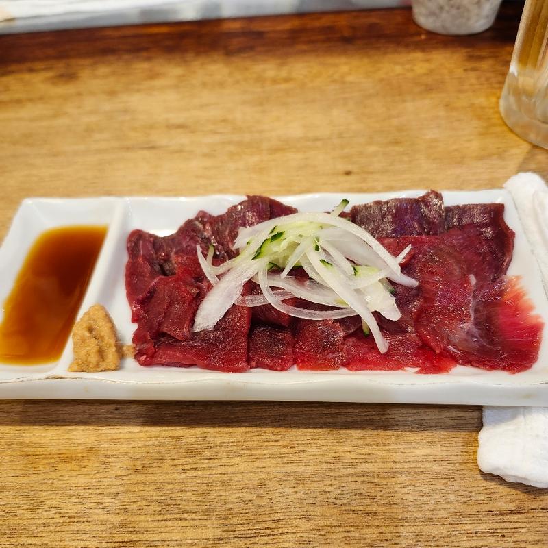 馬刺し(肉屋文月 千五百べろ)