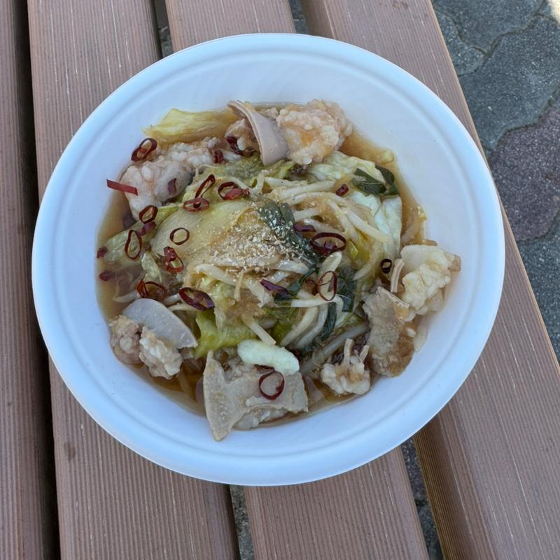 もつ鍋麺入り(ラーメン)(もつの助 製造・直売所)