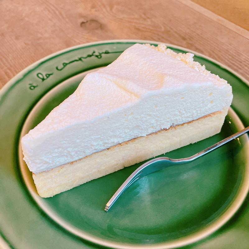 ガトー・ オ・フロマージュ・ドゥーブル(ア・ラ・カンパーニュ大塚店)