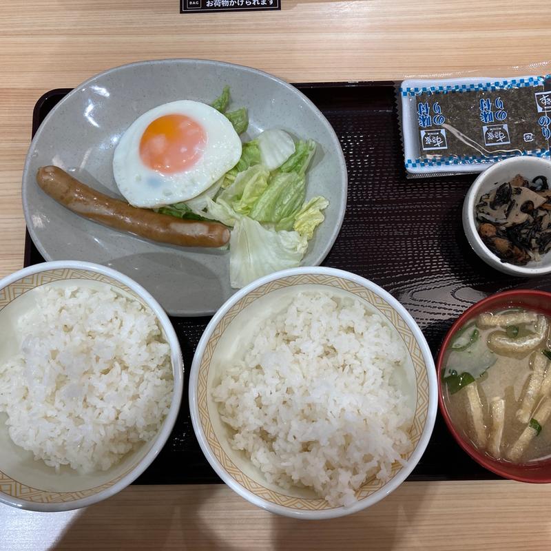 ソーセージエッグ定食(すき家 気仙沼幸町店)