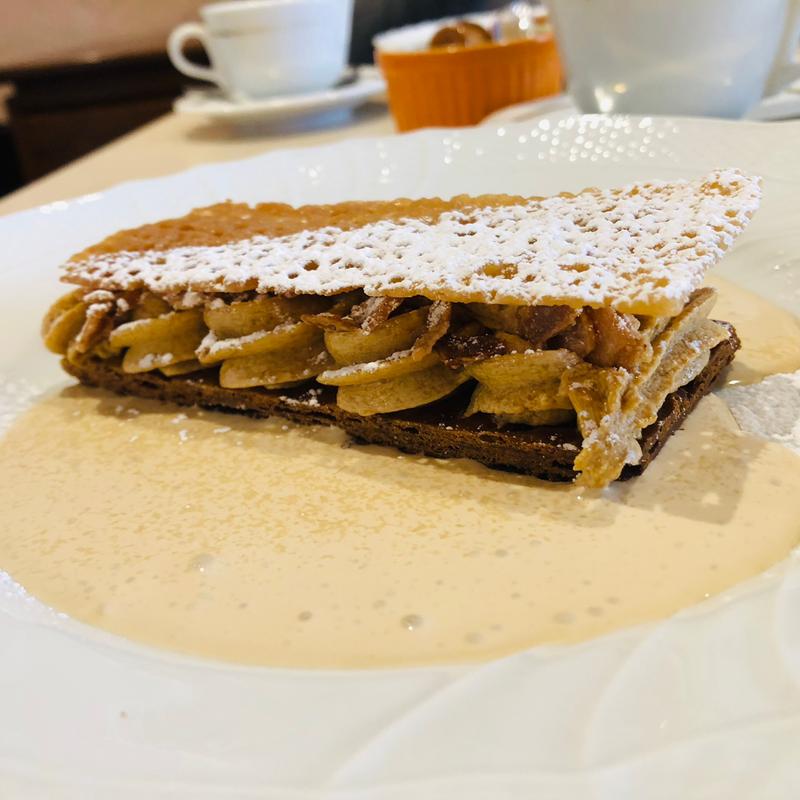 コーヒーのミルフィーユ(マルグリット カシュカシュ  （【旧店名】MARGUERITE）)