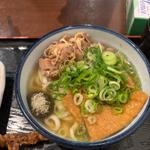 肉うどん　トッピング（きつね）(おどるうどん )