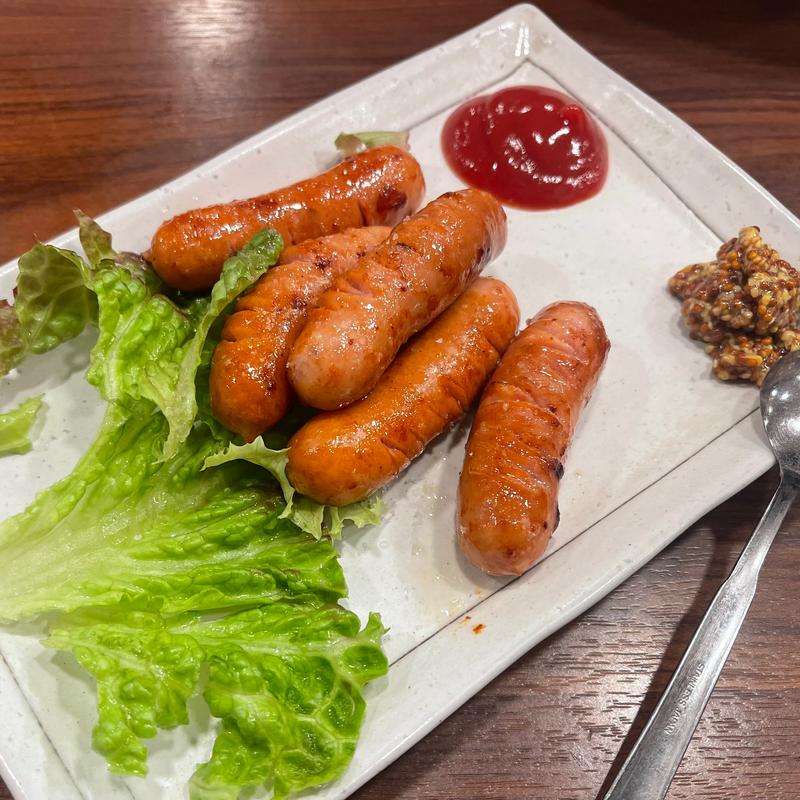 ウインナーのバター炒め(三好弥鶏料理)