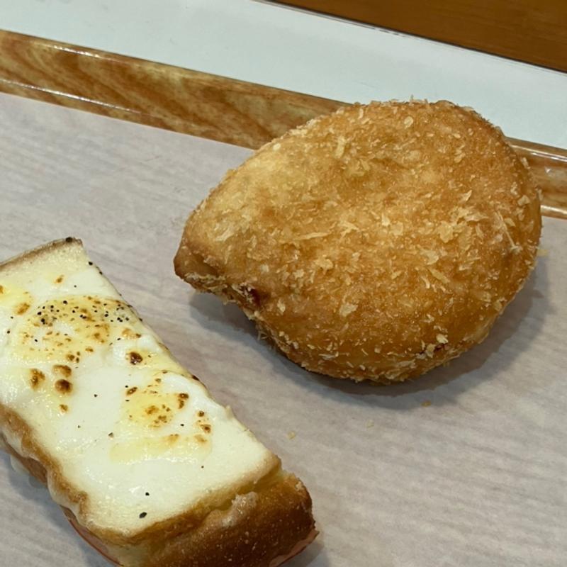 匠のビーフカレーパン(オーサムベーカリー 上新庄店)