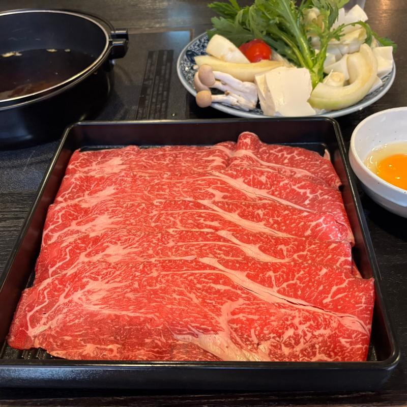 昼牛すき鍋(鉢の木 （はちのき）)