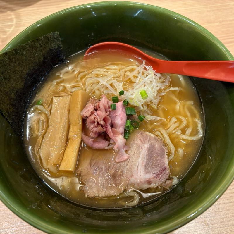 焼きあご塩らー麺(焼きあご塩らー麺 たかはし 越谷レイクタウン店)