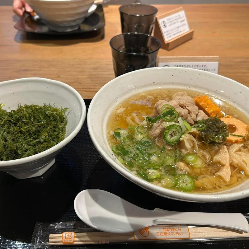 中華そば 黒バラ海苔(手打ち式中華そば hanare)