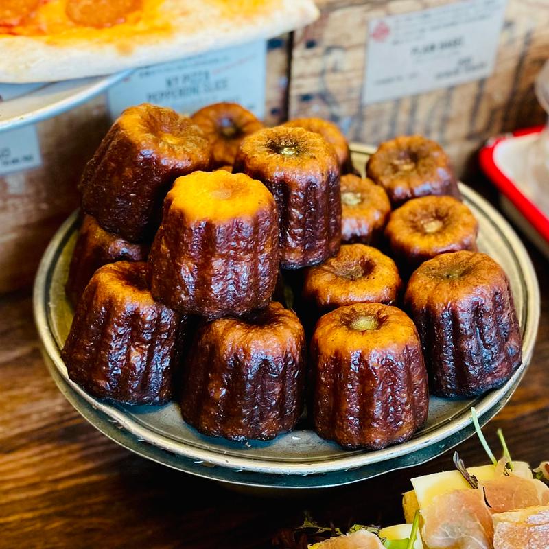 カヌレ(The Little BAKERY Tokyo)