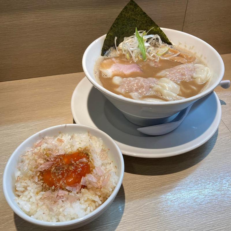 ワンタンらぁ麺 卵黄薬味漬けご飯(らぁ麺 蒼空)