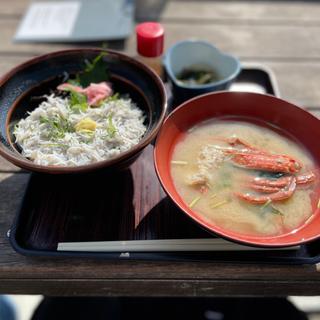 釜揚げしらす丼定食