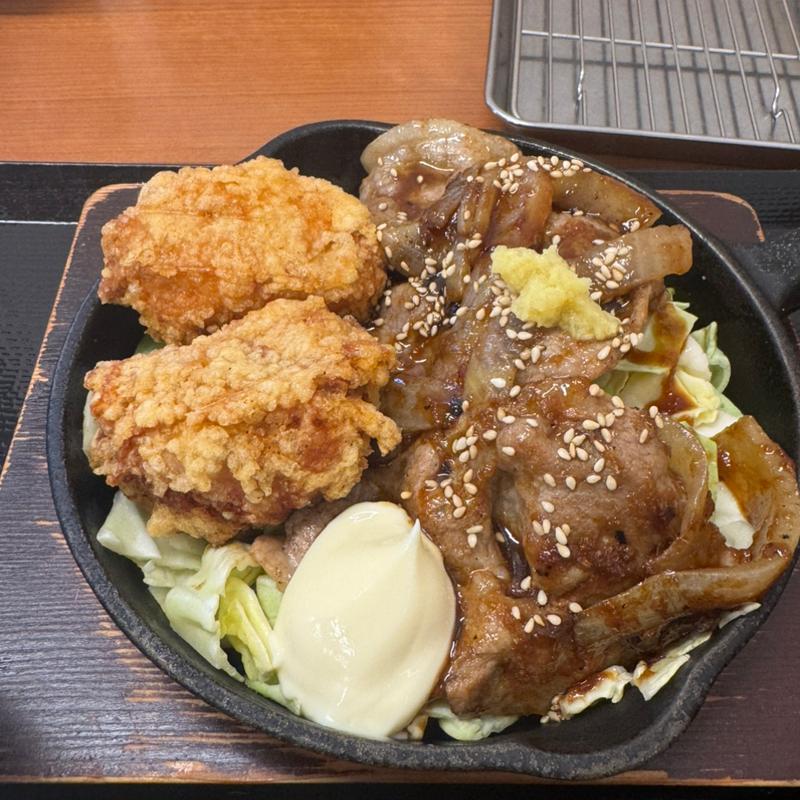 しょうが焼き2種盛り定食(からやま 横浜日野店)