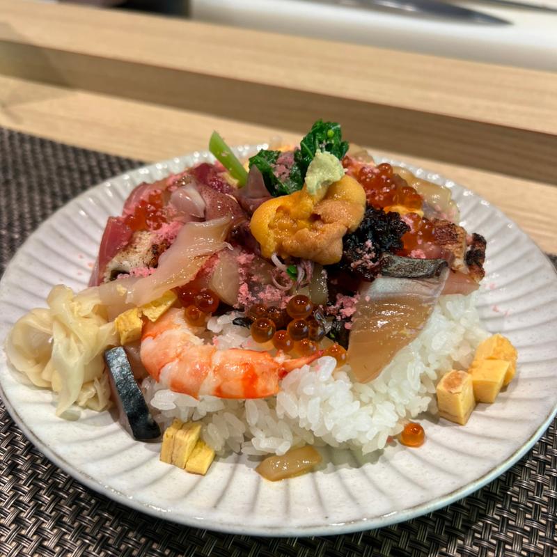 ちらし寿司(鮓 くおん)