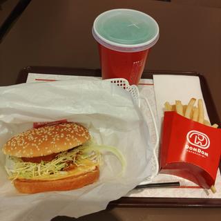 オマールビスクバーガーセット(ドムドムハンバーガー 江釣子店 )