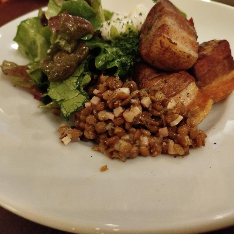 豚バラとリヨンのサラダ(タブリエ)