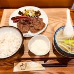 大判牛たん定食