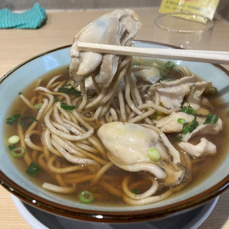牡蠣と上ミノそば(豊はる)