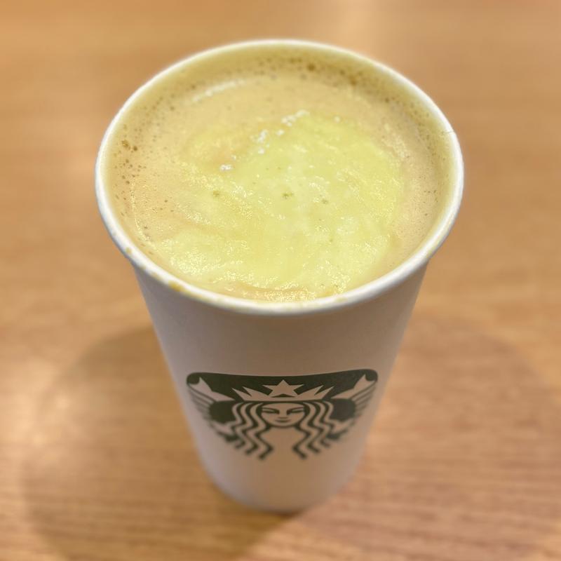 Pistachio Latte(スターバックス)