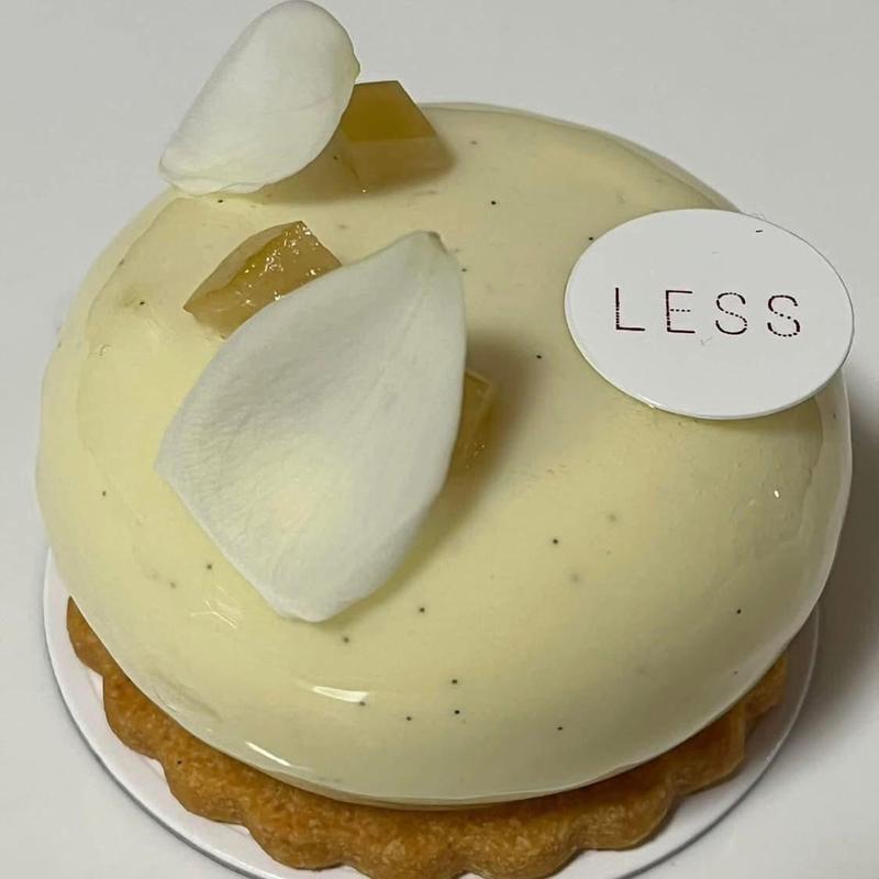 オリーブオイルムース/レモンクリーム(RIVA chocolatier)