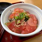 南まぐろの漬け丼