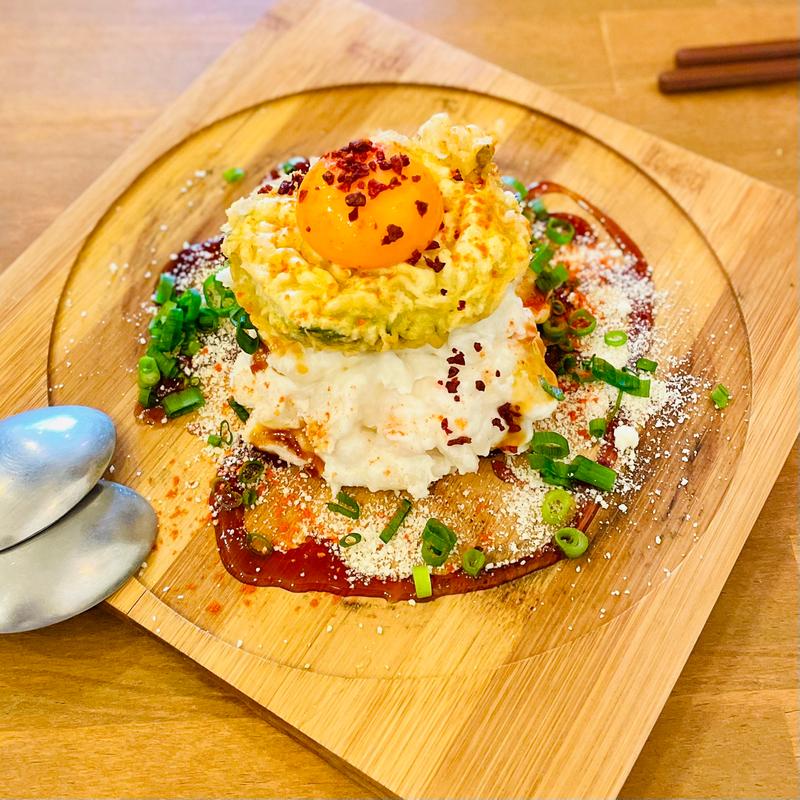 揚げアボカドの濃厚ポテトサラダ(吉祥寺 八百屋バル)